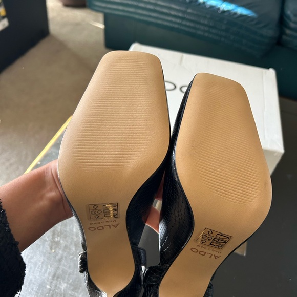 ALDO- never worn before- Square toe slingback heels - Picture 6 of 10